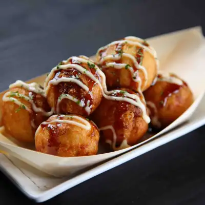 MR Takoyaki Jerteh