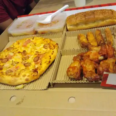 Pizza Hut Delivery @ PHD, Saujana Utama