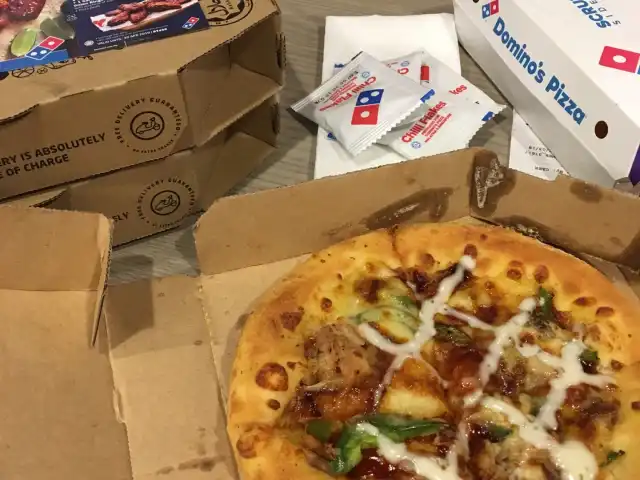 Domino's Pizza Food Photo 6