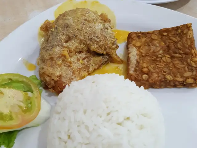 Gambar Makanan AyamTulangLunakHayamWuruk 14