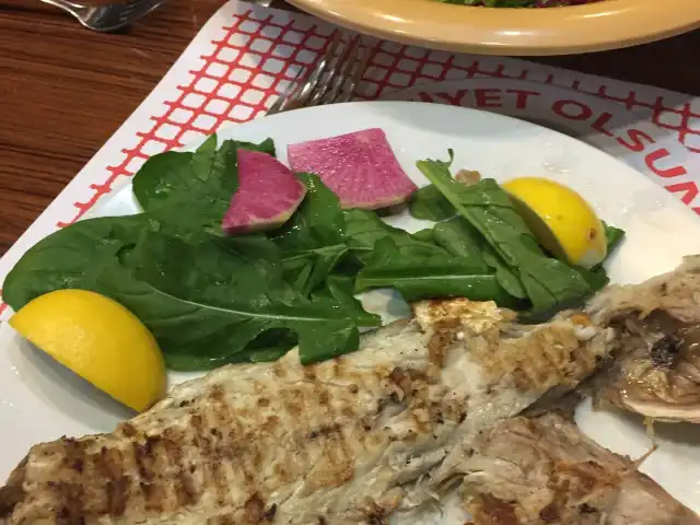 Karadeniz Balık Pazarı'nin yemek ve ambiyans fotoğrafları 6