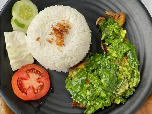 Ayam geprek gledek X Jakarta Cheese FactoryRempoa, Jalan Haji Saikin