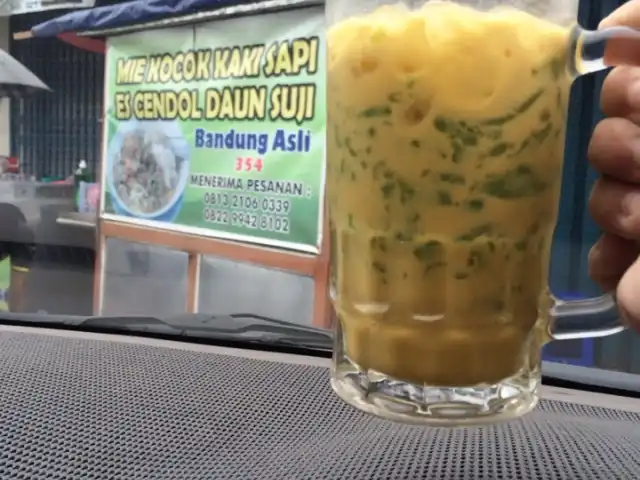 Gambar Makanan Mie Kocok Kaki Sapi & Cendol Bandung 354 2