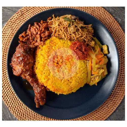 Gambar Makanan Nasi Kuning Gema Rasa BTP, Tamalanrea 7