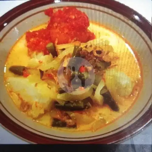 Gambar Makanan Waroeng Sederhana Mbak Nur Halal, Medan Johor 2