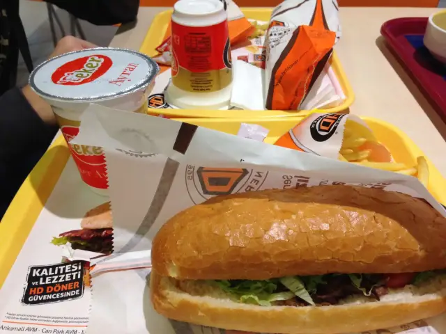 HD Döner'nin yemek ve ambiyans fotoğrafları 3