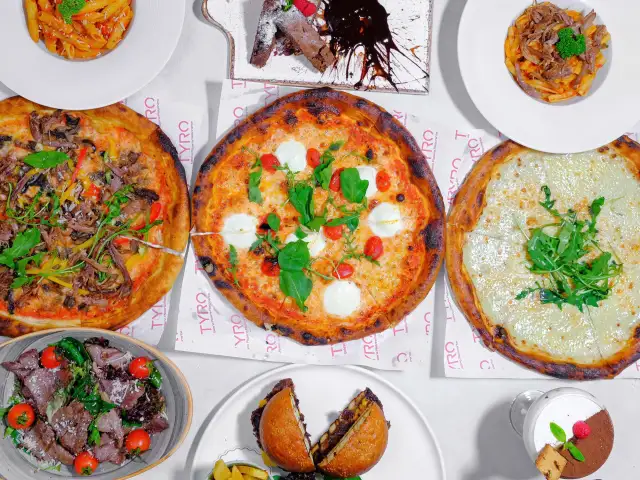 Tyro İtaliano Pizzeria Ristorante'nin yemek ve ambiyans fotoğrafları 1