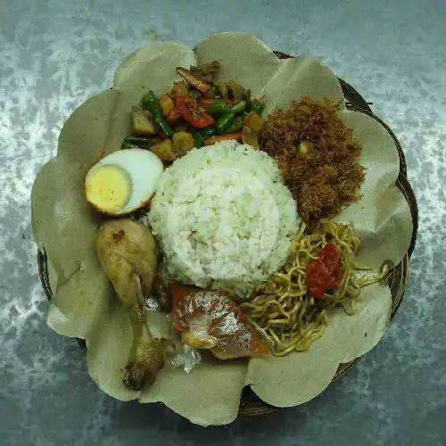 Gambar Makanan Nasi Kuning Kunyit Masakan Khas Jawa 4