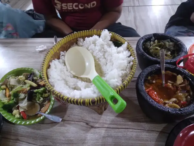 Gambar Makanan Warung Nasi Alam Sunda 6