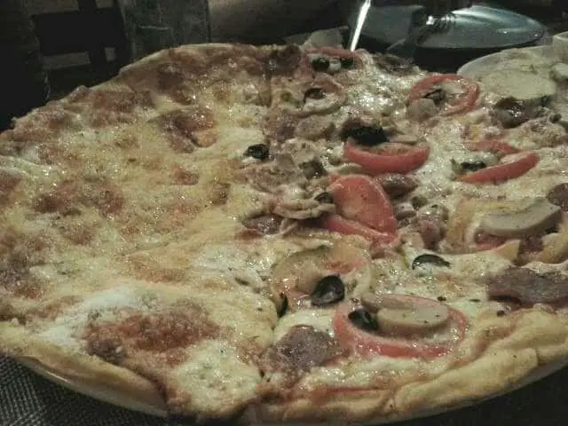 Handuraw Pizza Food Photo 13