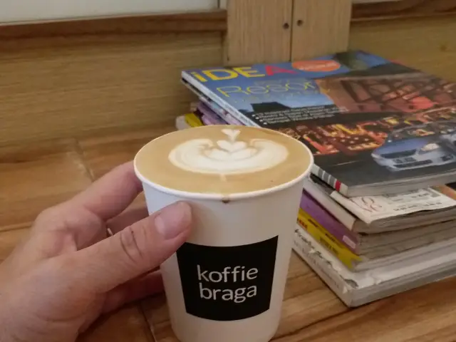 Gambar Makanan KoffieBraga 8