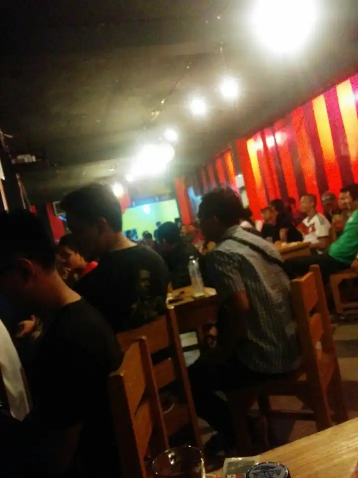 Warung Mie Charger Thehok Jambi