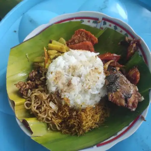Gambar Makanan Warung Nasi Campur Mira Jaya 2