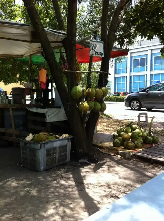 Coconut Stall Jalan Puteri 7/1 Food Photo 1