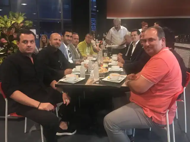 Gömlekli Kahvaltı-Izgara-Steak'nin yemek ve ambiyans fotoğrafları 6