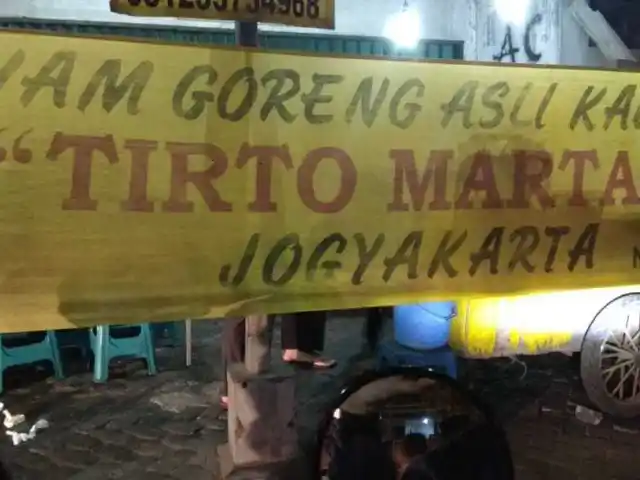 Gambar Makanan Ayam Goreng Asli Kalasan Tirto Martani 2