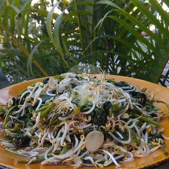 Gambar Makanan Warung Bu Mi, Pantai Batu Bolong 12