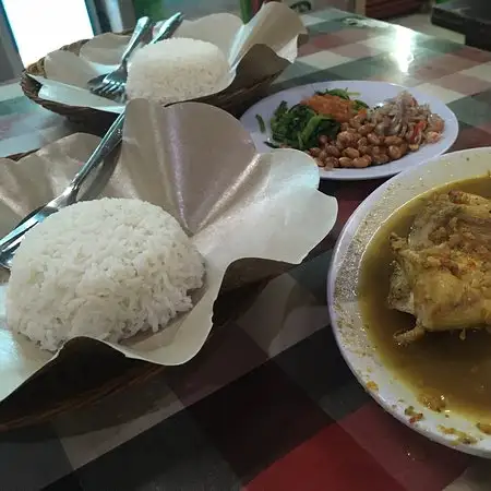 Gambar Makanan Ayam Betutu Khas Gilimanuk Cabang Merdeka 8