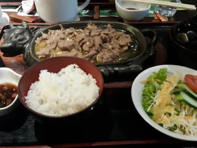 Gambar Makanan Midori Restaurant 18