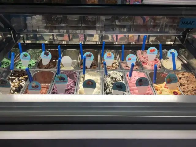 Buddies Ice Cream