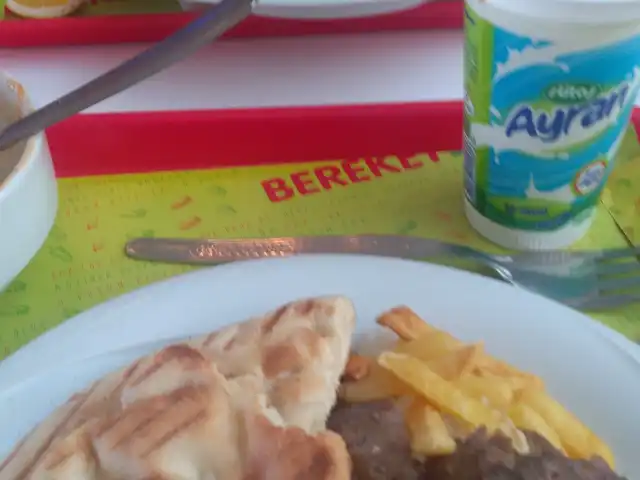 Bereket Döner Torium'nin yemek ve ambiyans fotoğrafları 2