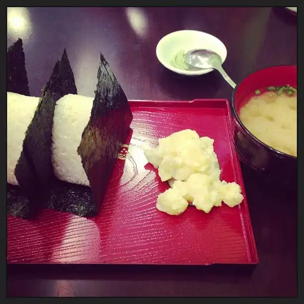 Niko Niko Onigiri Food Photo 11