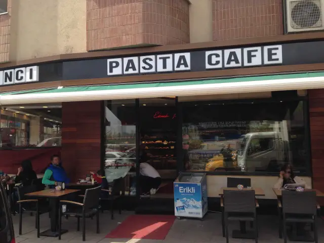 Fırıncı Pasta Cafe'nin yemek ve ambiyans fotoğrafları 3