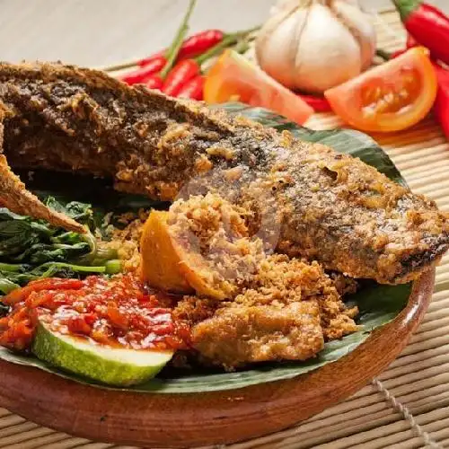 Gambar Makanan Pecel Lele Dan Ayam Ning Sauqi, Cipinang Besar Selatan  8