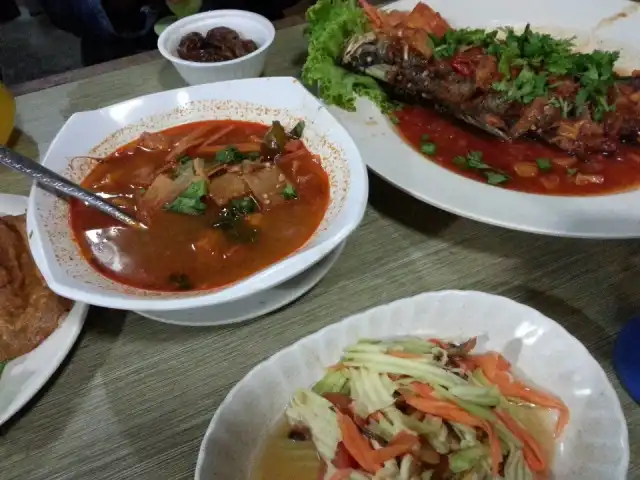 Restaurant BBB Seafood Food Photo 9