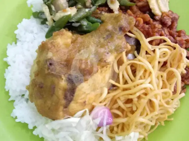 Gambar Makanan Warung Makan Banjar Ibu Nur 2, Otista 5