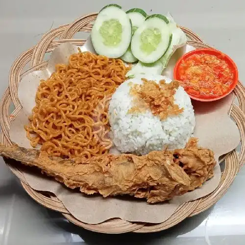 Gambar Makanan Ayam Geprek Coy Jln Sei Bahasa No.01, Medan Baru 8