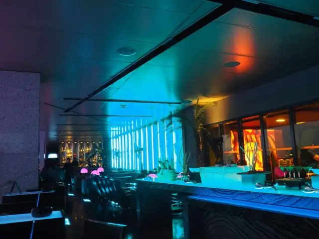 VU's Sky Bar and Lounge Food Photo 9