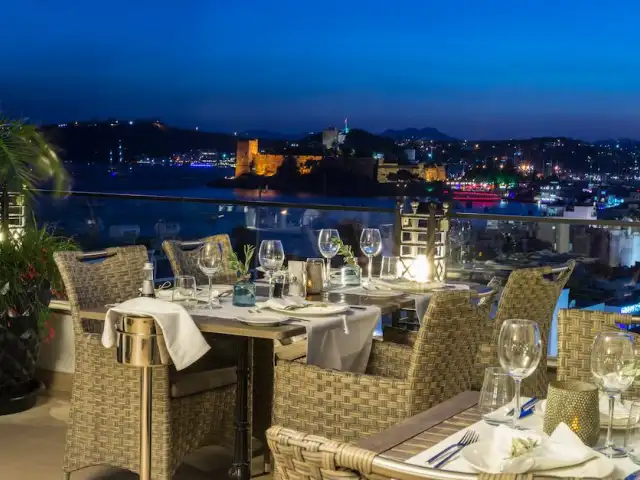 Ena Terrace Restaurant'nin yemek ve ambiyans fotoğrafları 5