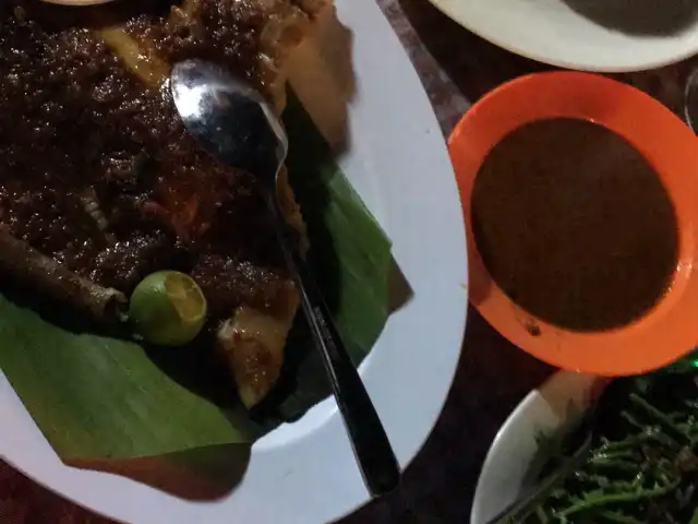 Anjung Selera Ikan Bakar