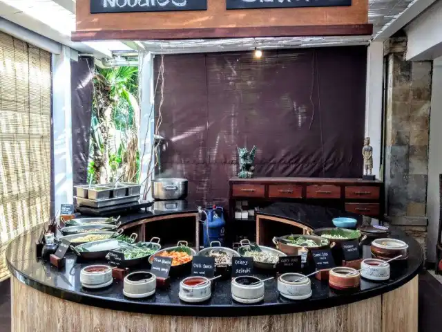 Gambar Makanan Husk Restaurant - The Royal Beach Seminyak 6