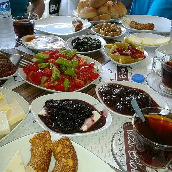 Karşıyaka Simit Sarayı'nin yemek ve ambiyans fotoğrafları 2