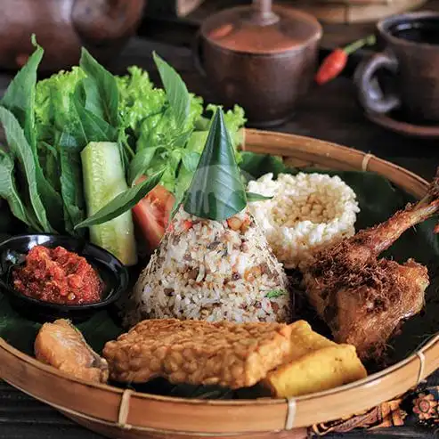 Gambar Makanan Resto Khas Sunda Seeng Nini, Tebet 1