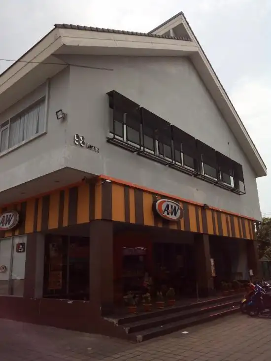 Gambar Makanan A&W Nginden Semolo 2