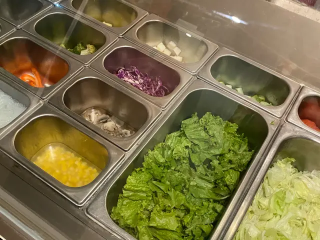 Gambar Makanan Serasa Salad Bar 5