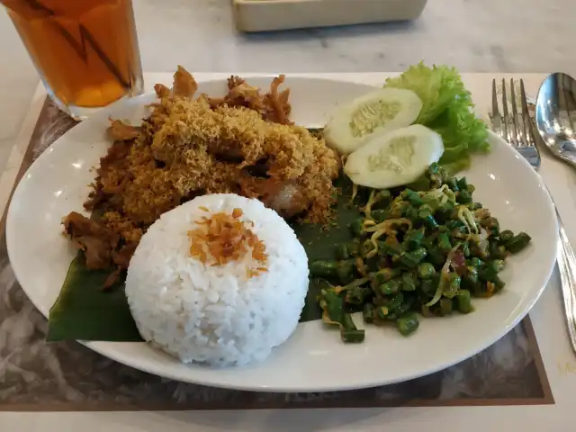 Gambar Makanan Bebek Tepi Sawah 5