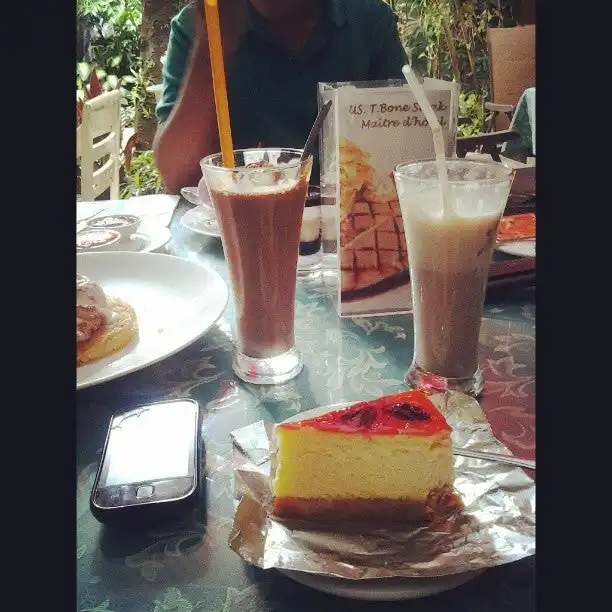 Gambar Makanan Cafe Bunga Bali 2