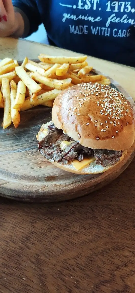 By Ulus Steakhouse & Burger'nin yemek ve ambiyans fotoğrafları 2