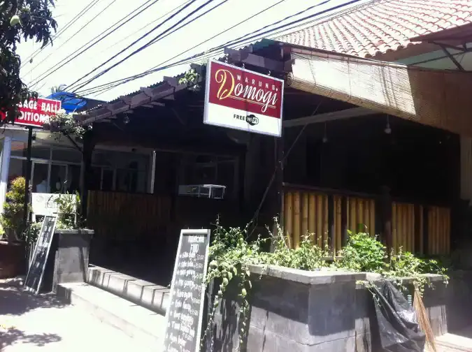 Warung Domogi