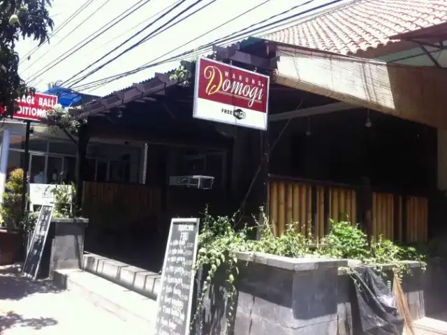 Warung Domogi