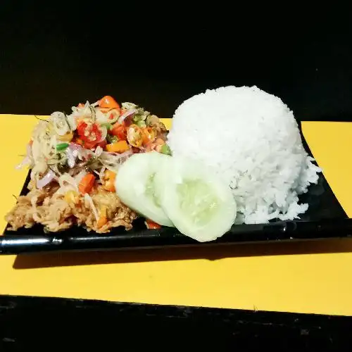 Gambar Makanan Yellow Chicken, Mampang Prapatan 11