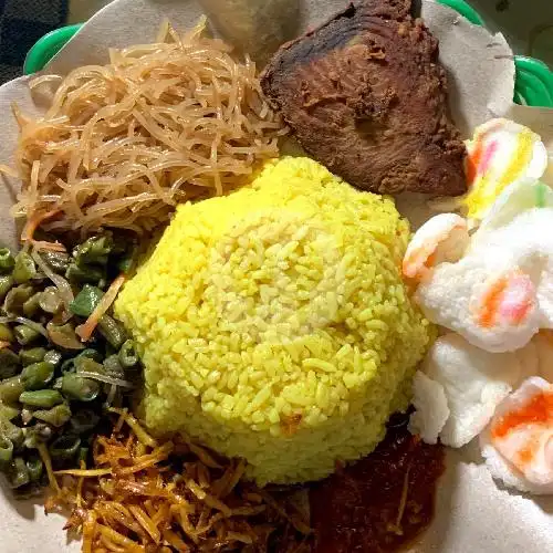 Gambar Makanan Nasi Kuning Gembira 4