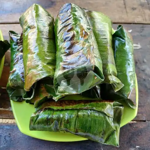 Gambar Makanan Ketupat sayur Padang Bg Riko, Laweyan 15