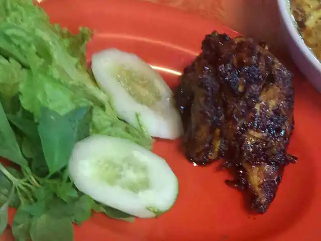 Gambar Makanan Nasi Uduk Betawi Ayam Lepas 5