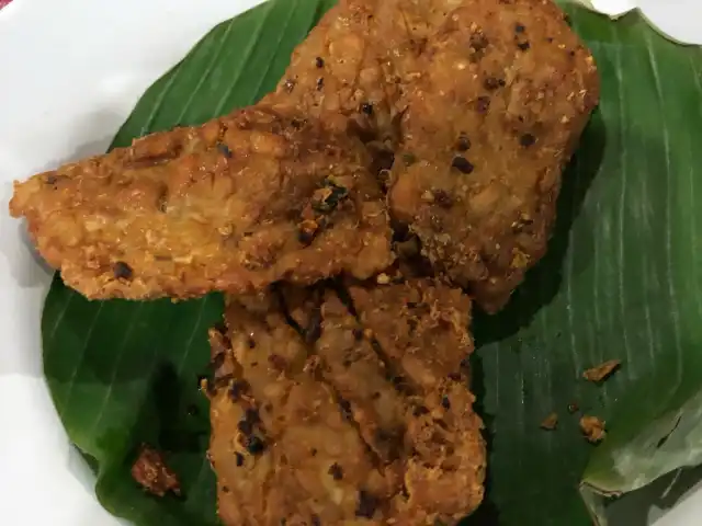 Gambar Makanan Nasi Gandul "Bu Endang" Khas Kota Pati 14