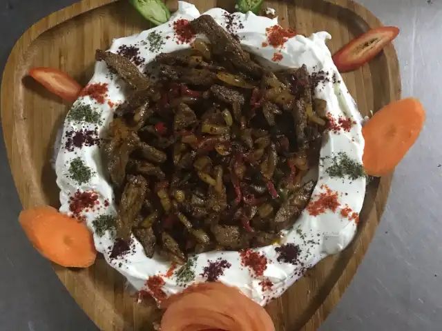 Altın Şiş Adana Kebap'nin yemek ve ambiyans fotoğrafları 18